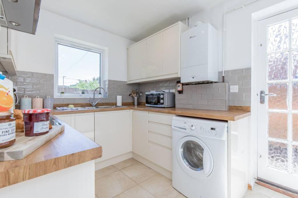Stylish Townhouse In The Heart Of Summertown Oxford Kültér fotó